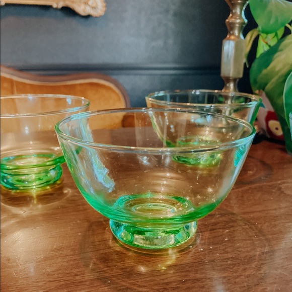 Retro Mid Century Pedestal Glass Bowls - Picture 3 of 8